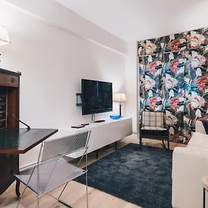 https://urruti-apartment-by-people-rentals.sansebastianhotels.net